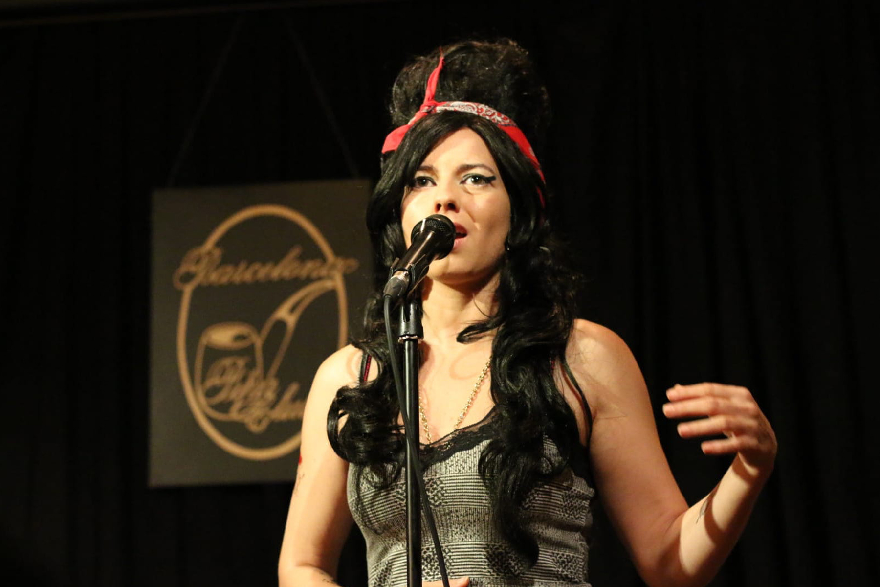 ALY ALMA. AMY WINEHOUSE TRIBUTE311